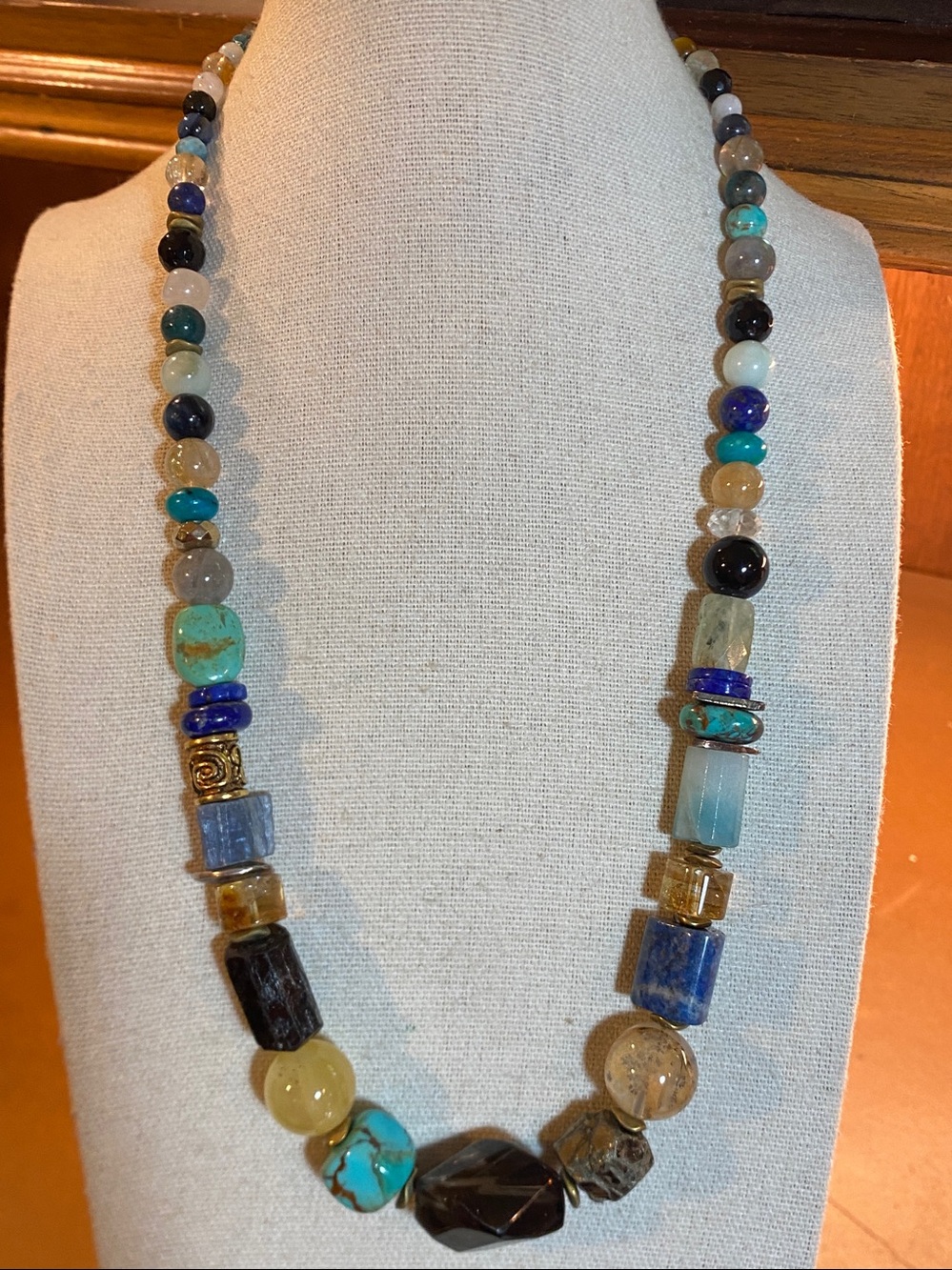Multicolor Turquoise Blue and Black Beaded Necklace